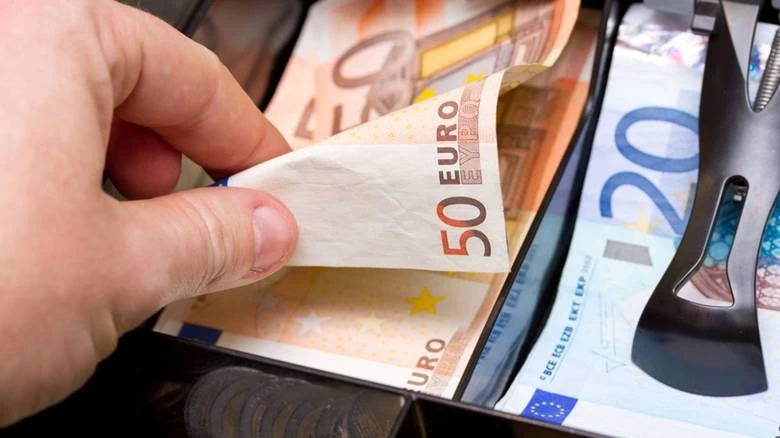 Πρόστιμο 200 εκατ. ευρώ στην Ελλάδα για το δίκτυο κινέζικης φοροδιαφυγής